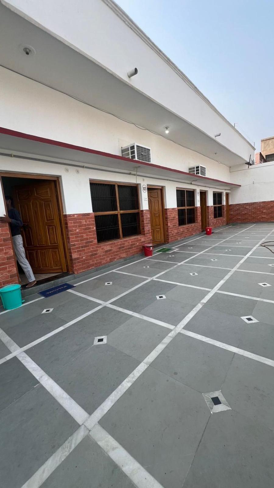 Hotel Vijay Palace Ayodhya Exterior photo